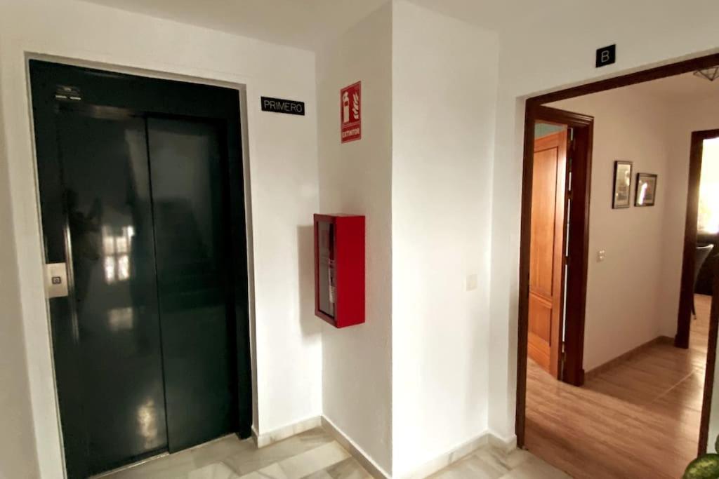 Apartamento A Unos Pasos De La Playa ロタ エクステリア 写真