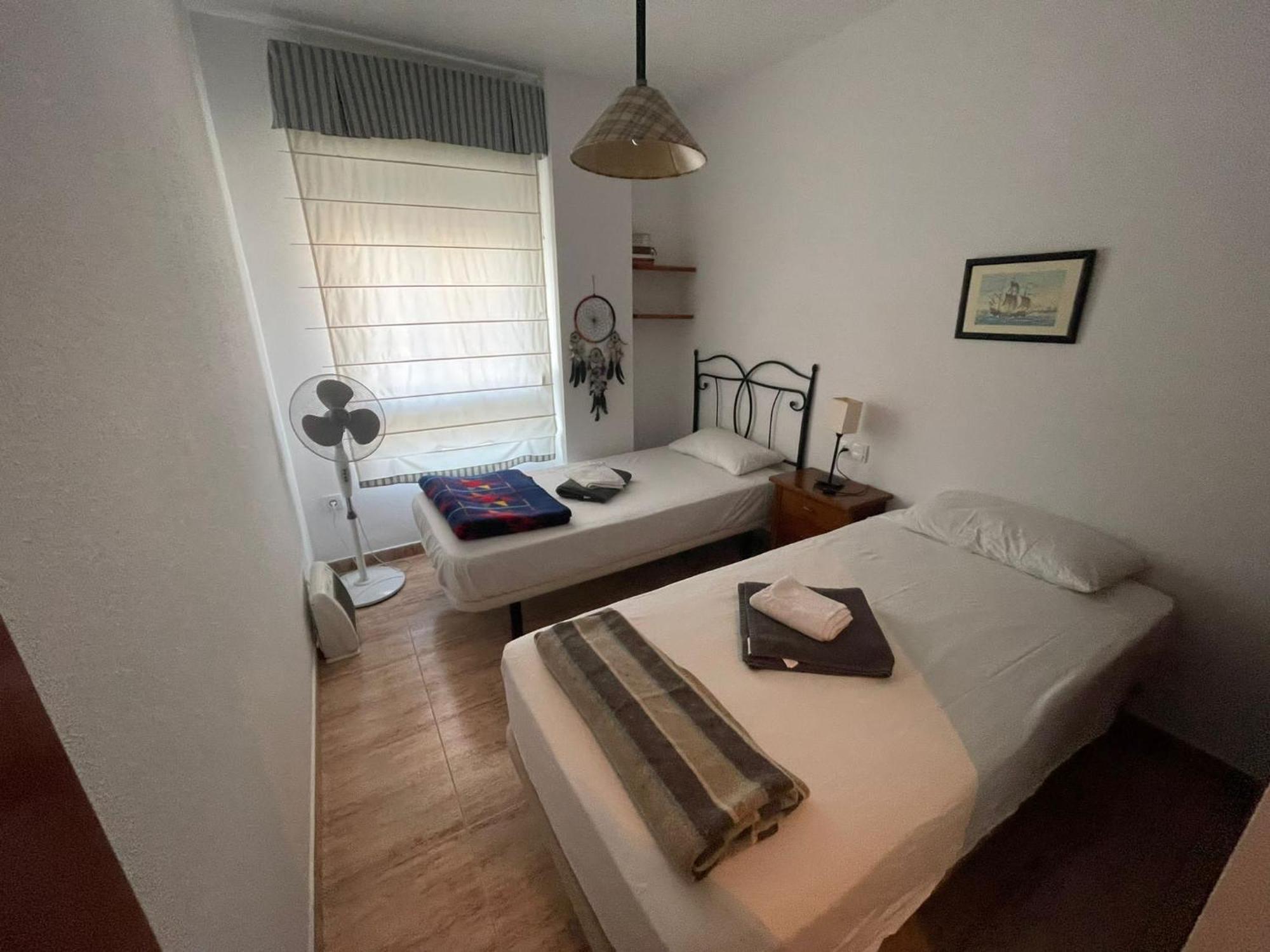 Apartamento A Unos Pasos De La Playa ロタ エクステリア 写真